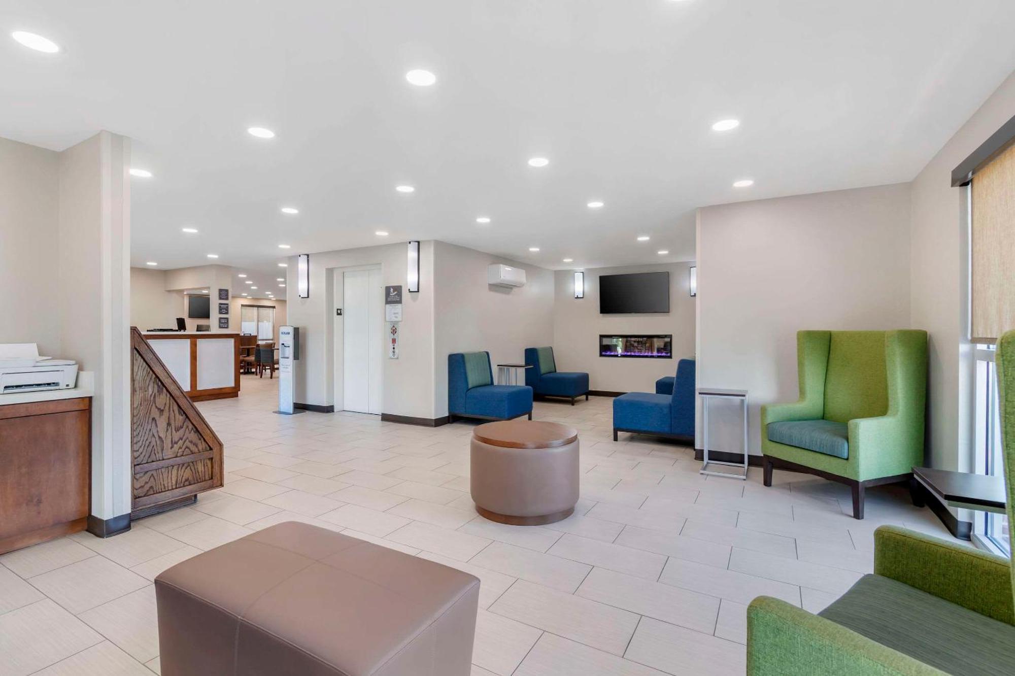 Comfort Inn & Suites ブランズウィック エクステリア 写真