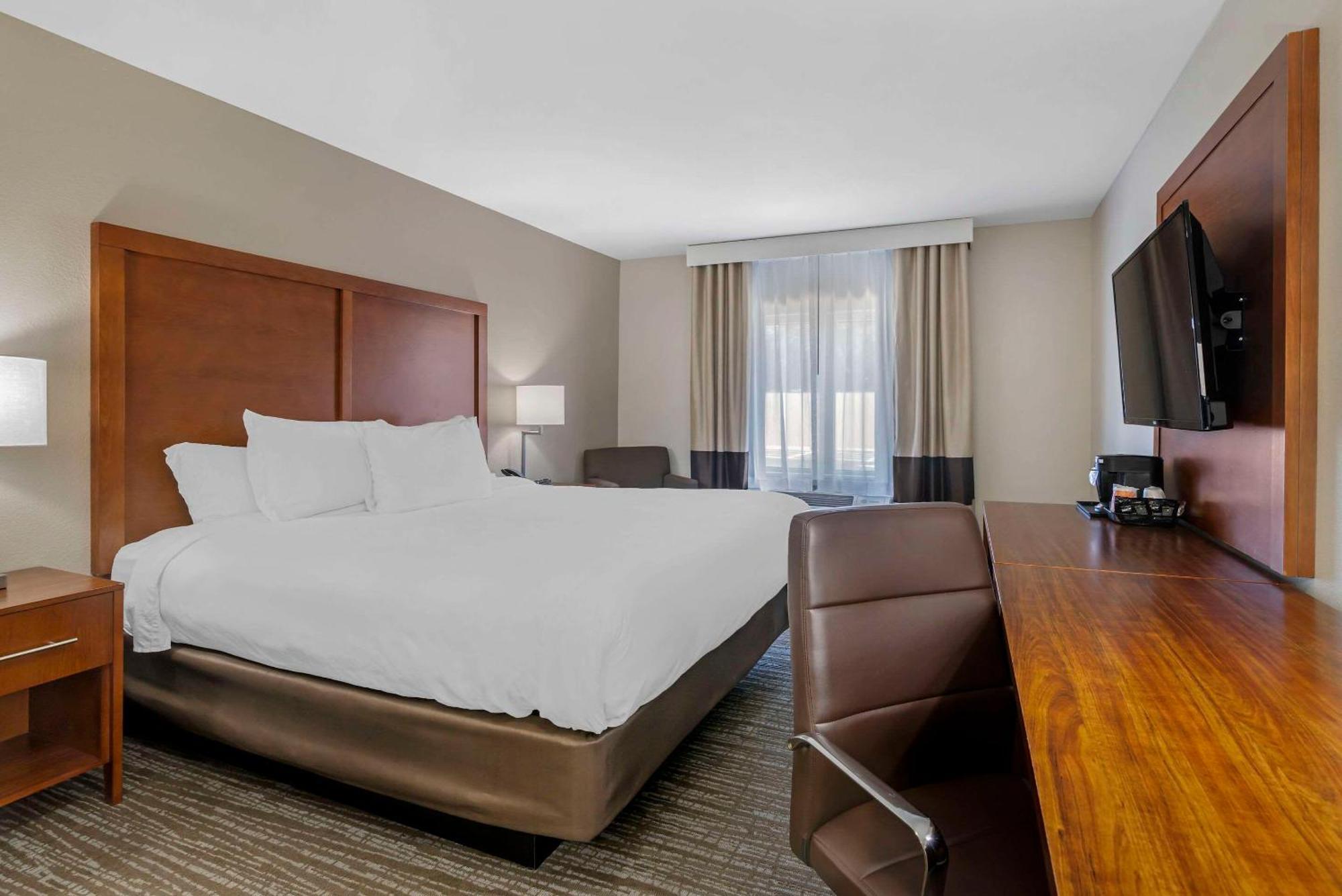 Comfort Inn & Suites ブランズウィック エクステリア 写真