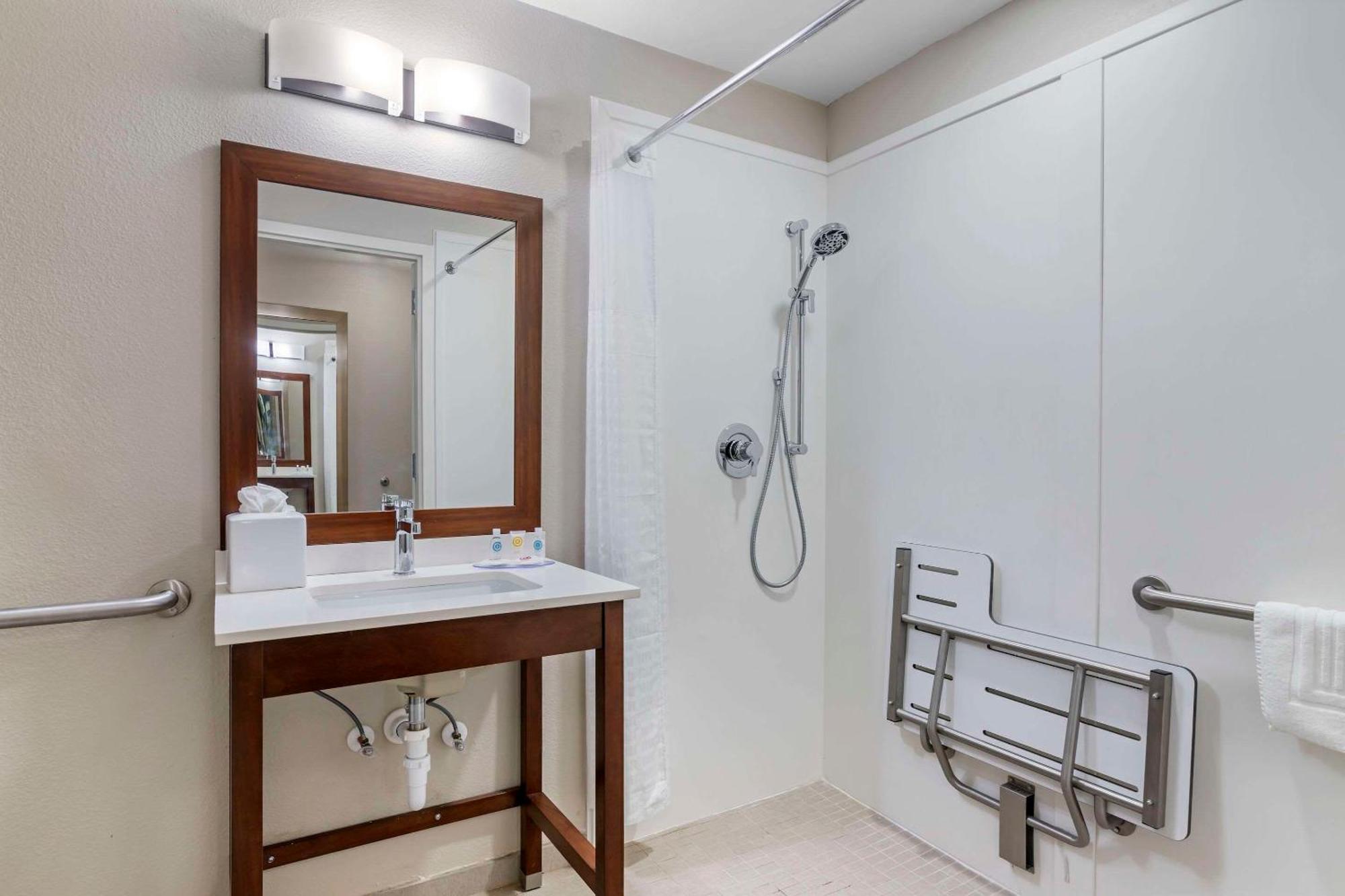 Comfort Inn & Suites ブランズウィック エクステリア 写真