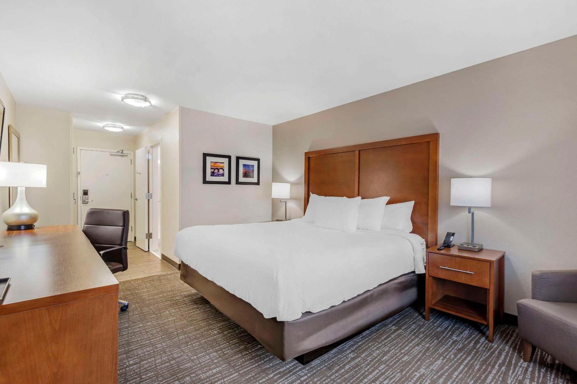 Comfort Inn & Suites ブランズウィック エクステリア 写真